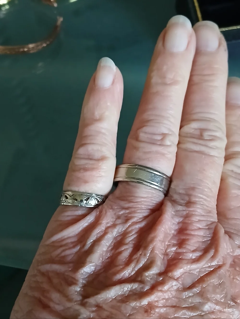 2 Band Rings - Picture 4 of 4